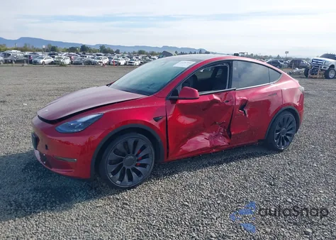 2024 Tesla Model Y Performance Dual Motor All-Wheel Drive from USA, damaged, VIN 7SAYGDEF9RF079267